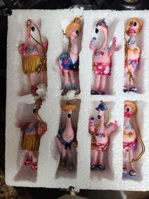 Lots of cute ornaments including these flamingos!