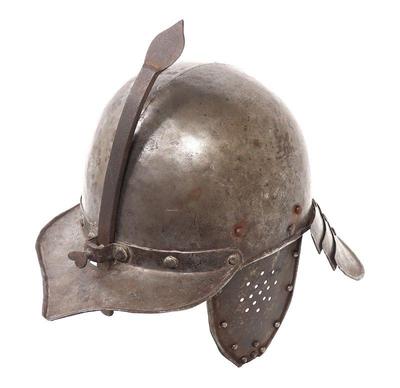 Lot 172 lobster tail helmet 17th century