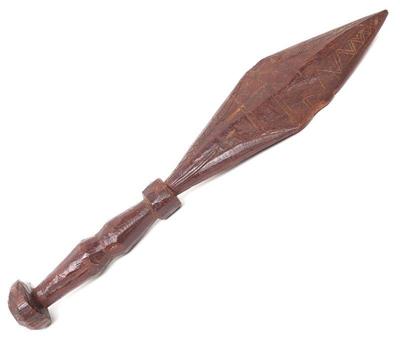 Lot 105 solomon island wood short club