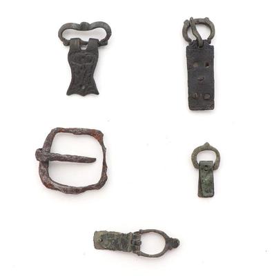 Lot 182 medieval buckles 14th 15th century