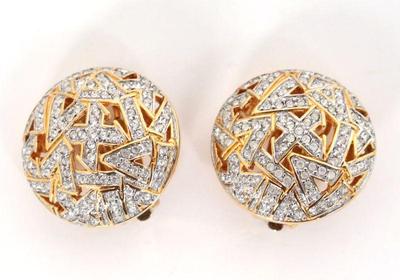 Lot 275 beautiful vintage style clip on earrings