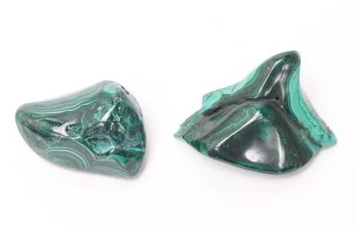 Lot 281 two lovely polished pieces of malachite