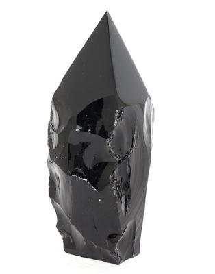Lot 284 massive obsidian spear pointed tower