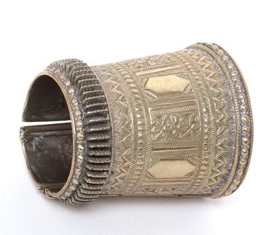 Lot 248 antique afghan broad bangle