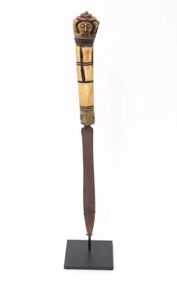 Lot 63 indonesian unusual bone handle knife