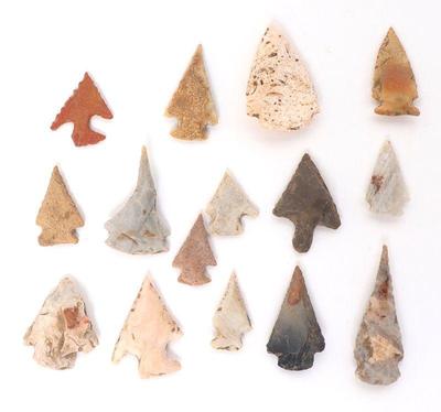Lot 160 group of 15 native american arrowheads