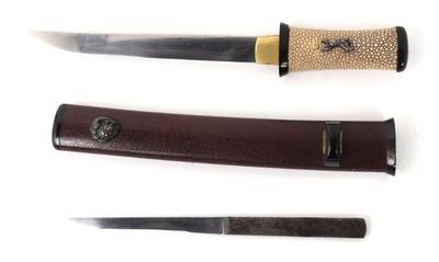 Lot 75 elegant japanese tanto dagger meiji period 1868 1912
