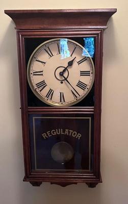 Large selection of antique clocks (15 or more!)