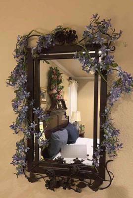 Metal frame mirror