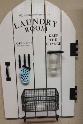 Laundry room sign