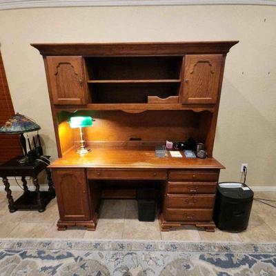 Desk hutch plus