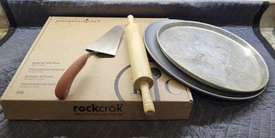 Pampered chef rockcrok grill stone plus