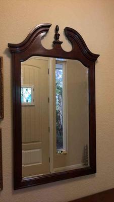 Thomasville winston court collection mirror
