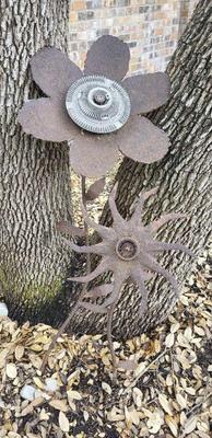Wrought iron flowers yard art