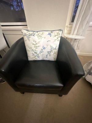 Black side chair