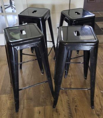 Stackable metal barstools x4