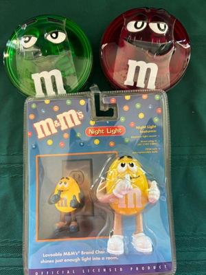 M matms nightlight & more