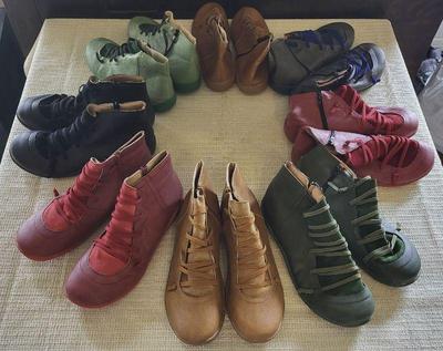 Ankle zipper boots