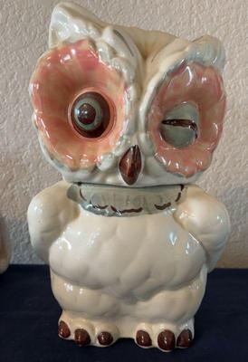 Usa pottery owl cookie jar