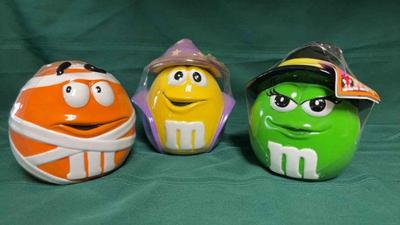 Halloween m m candy cookie jar 2