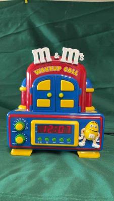 M m wake up call radioalarm