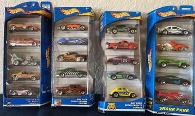 Hot wheels gift packs 3