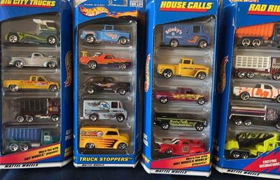 Hot wheels gift packs 4