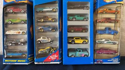 Hot wheels gift packs 9