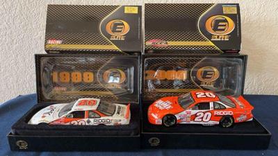 Action racing collectables elite tony stewart cars a 99 a 00