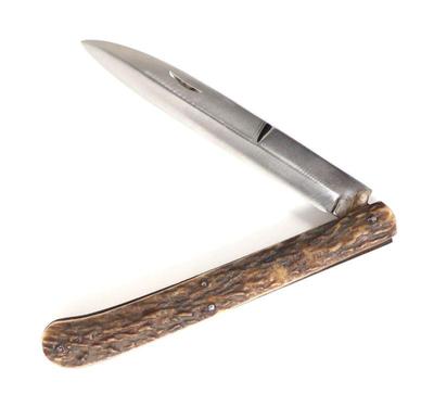 Lot 39 english stag horn folding knife
