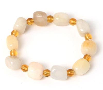 Lot 196 gorgeous stone amber colored beaded bracelet