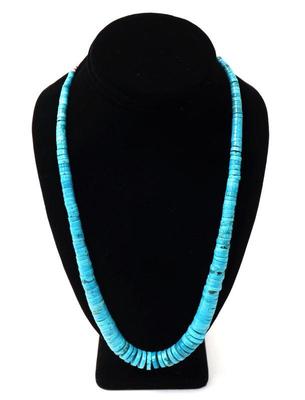 Lot 166 vintage graduated turquoise disc necklace