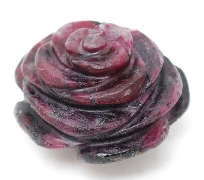 Lot 232 gorgeous raw ruby carved rose 300kt