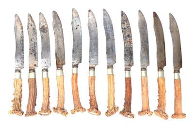Lot 21 stag horn carving knife set 11 pierces
