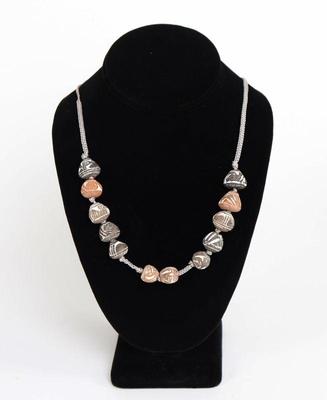 Lot 197 ecuadorian spindle whorl necklace