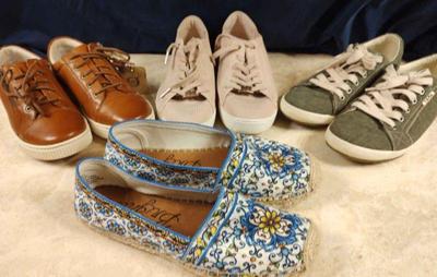 Mixed brand lot of casual shoes sz 9