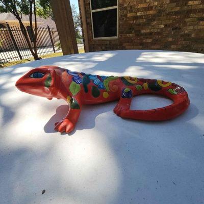 Talavera style lizard