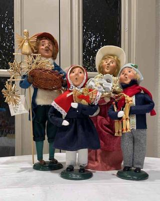 Byers choice carolers group #2