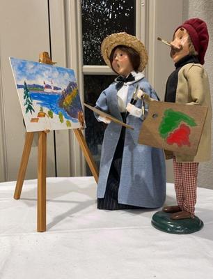 Byers choice carolers artists