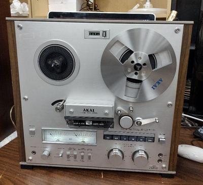 as is AKAI GX-255 REEL TO REEL