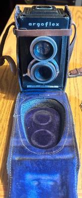 Argoflex Double Reflex Camera