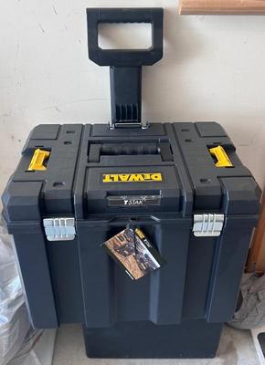 DeWalt Mobile Box