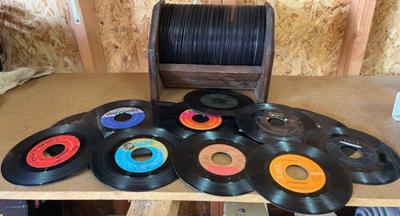 Large lot of 45s