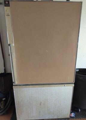 Ge mcm refrigeratorfreezer