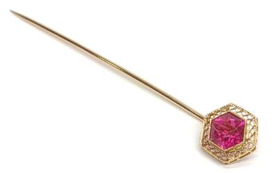 Edwardian 14K Gold & Ruby Filigree Stick Pin