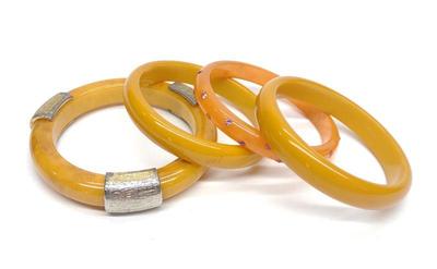 Sale Photo Thumbnail #149: 4 Vintage Butterscotch Bakelite Bangle Bracelets