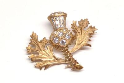 14K Diamond (1.46 cttw) Scottish Thistle Brooch