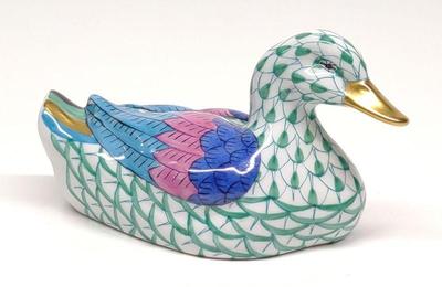 Herend Porcelain Fishnet Duck Figurine #15337