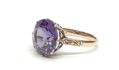 14k Gold Synthetic Alexandrite Solitaire Ring