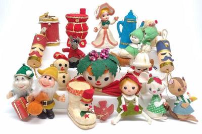 (19) Vintage Japan Christmas Ornaments